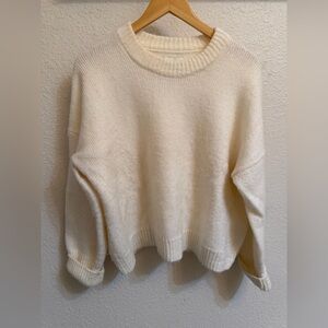 Abercrombie & Fitch Cream Crew Neck Sweater *oversized fit